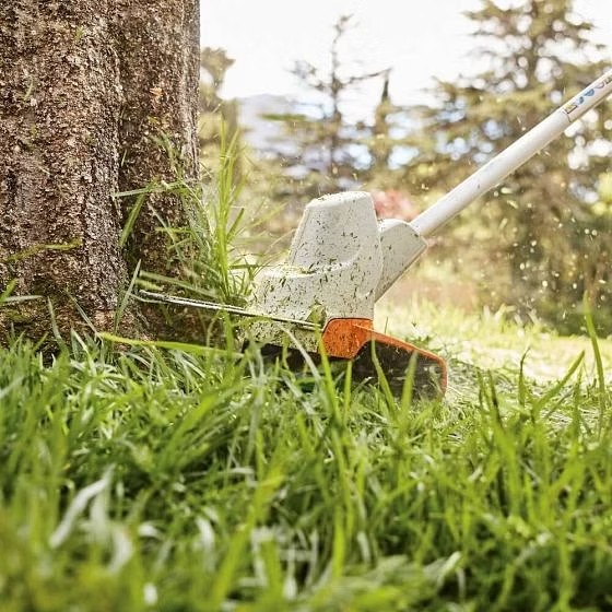 STIHL FSA 57 Cordless Grass Trimmer Promo Bundle - Image 3